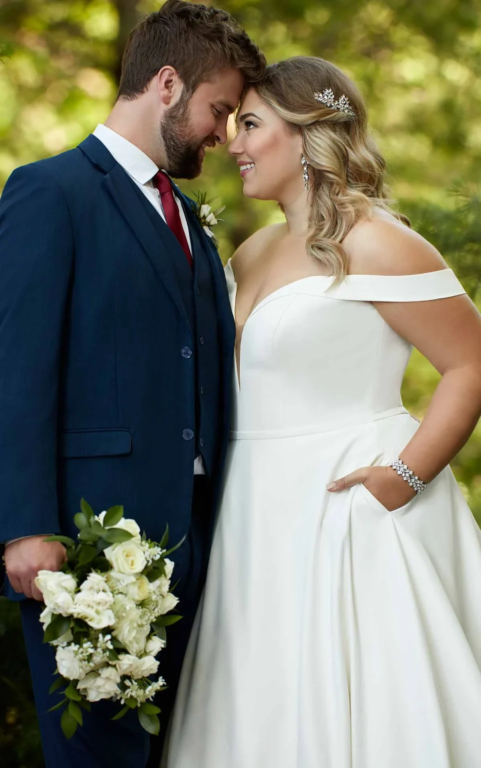 D2761-A3-Essense-of-Australia-EveryBody.EveryBride (1)