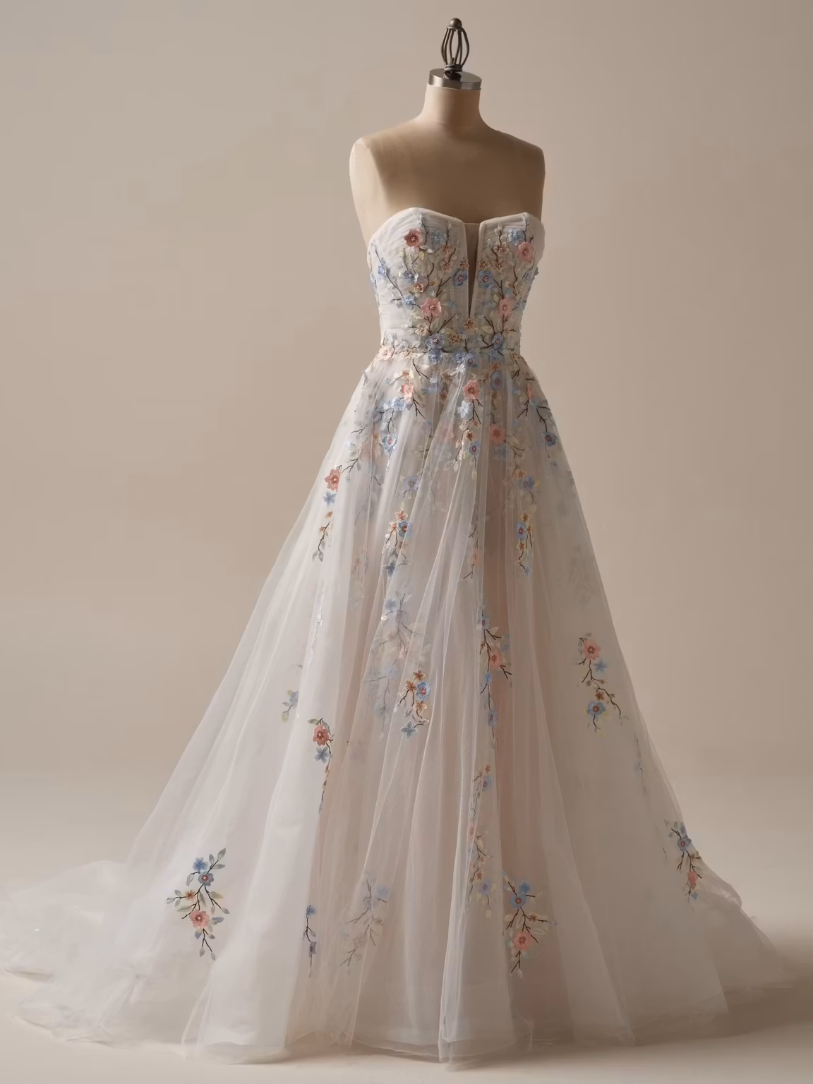 Maggie-Sottero-Zephyrine-A-Line-Wedding-Dress-25MS328B02-Alt100-MLT